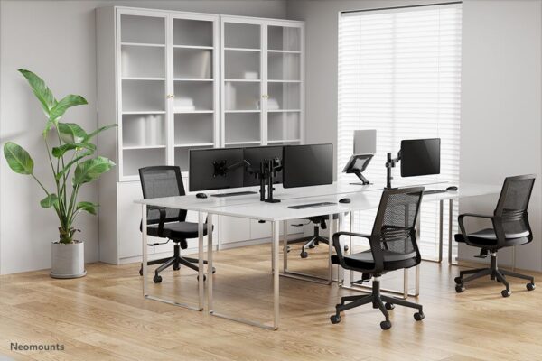 TRAVEL BAG WATERPROOF 30L/BLUE 5541 RIVACASE